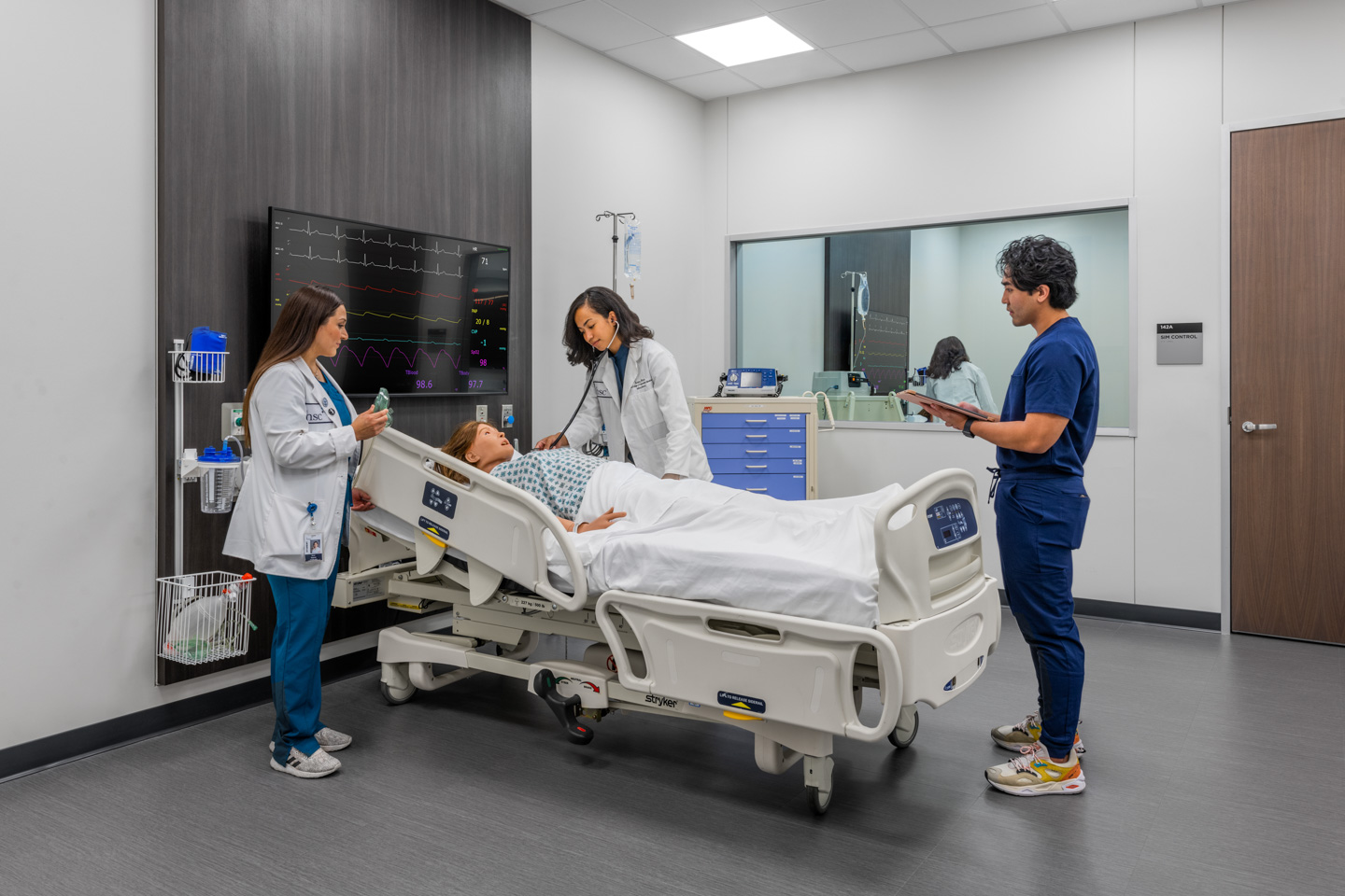Photo of one of UNTHSC's Regional Simulation Center rooms providing students and healthcare professionals access to state-of-the-art simulation and virtual reality
