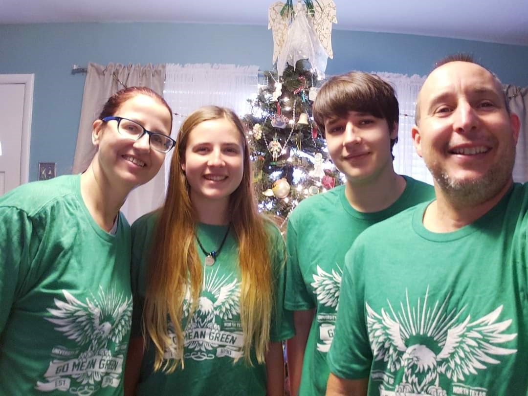 Barb and Scott Heffley and their children Barb and Scott Heffley and their children